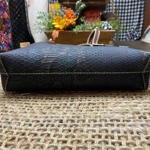 Consuela rattler tote